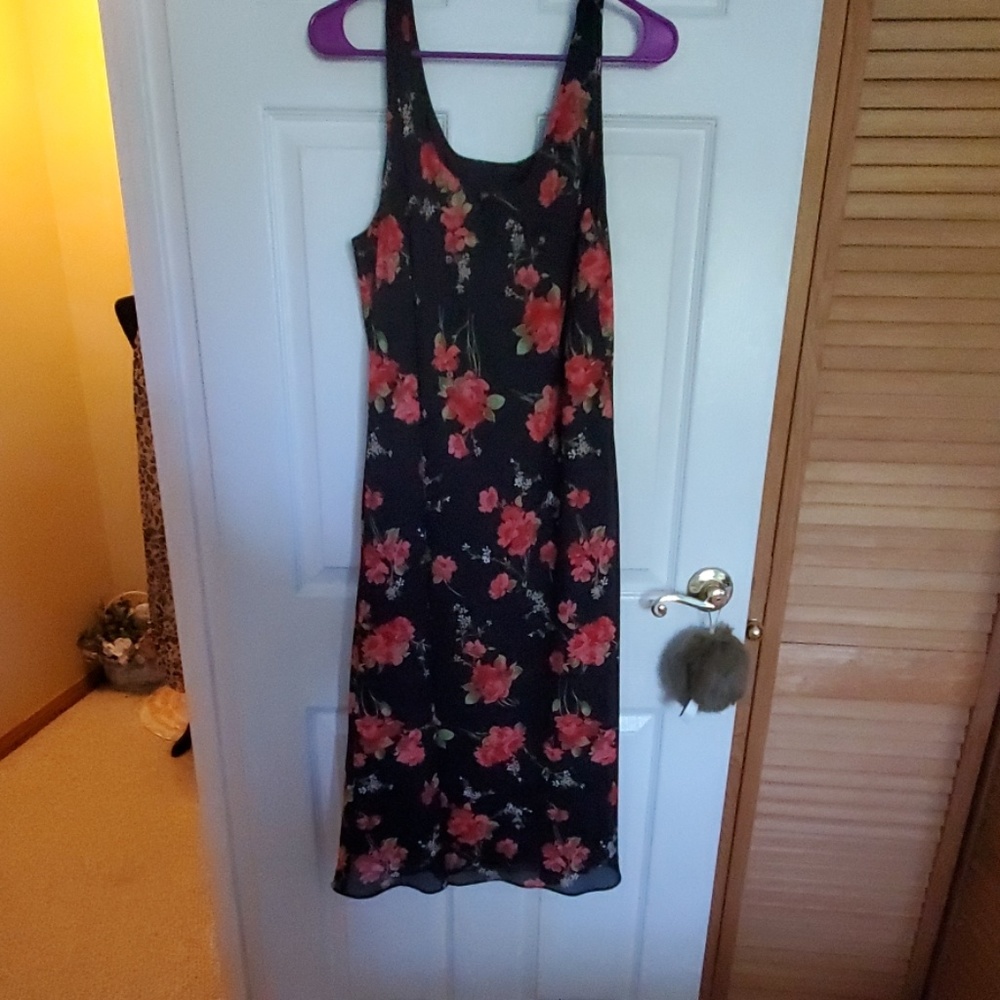 Red flower dress